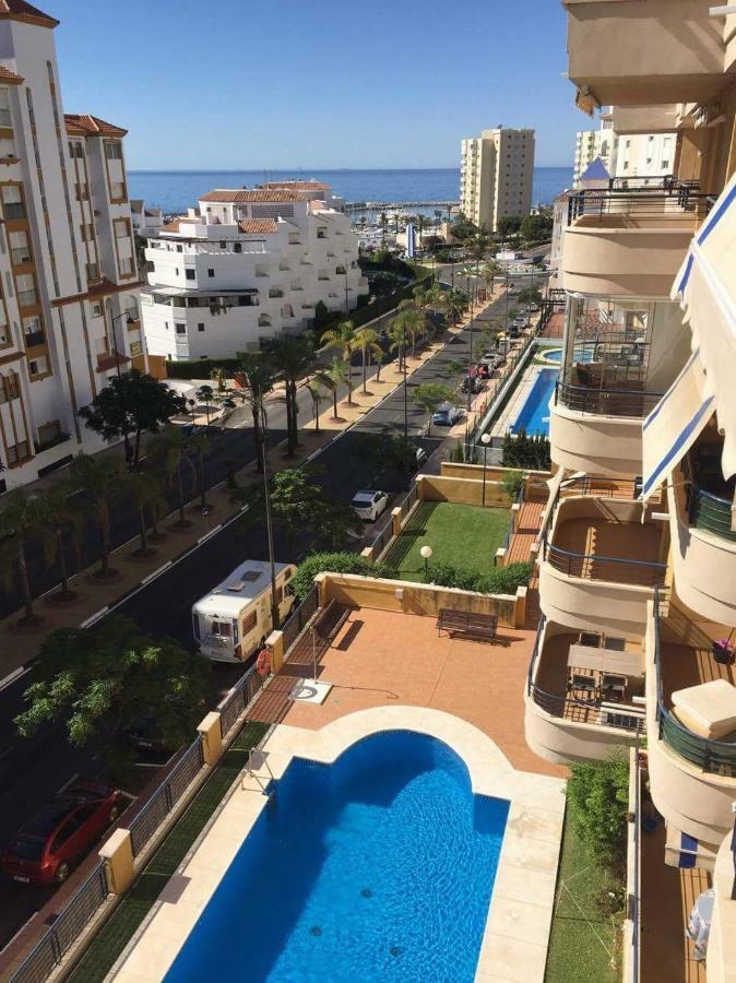 Bellavista Del Mar Apartment Estepona Bagian luar foto